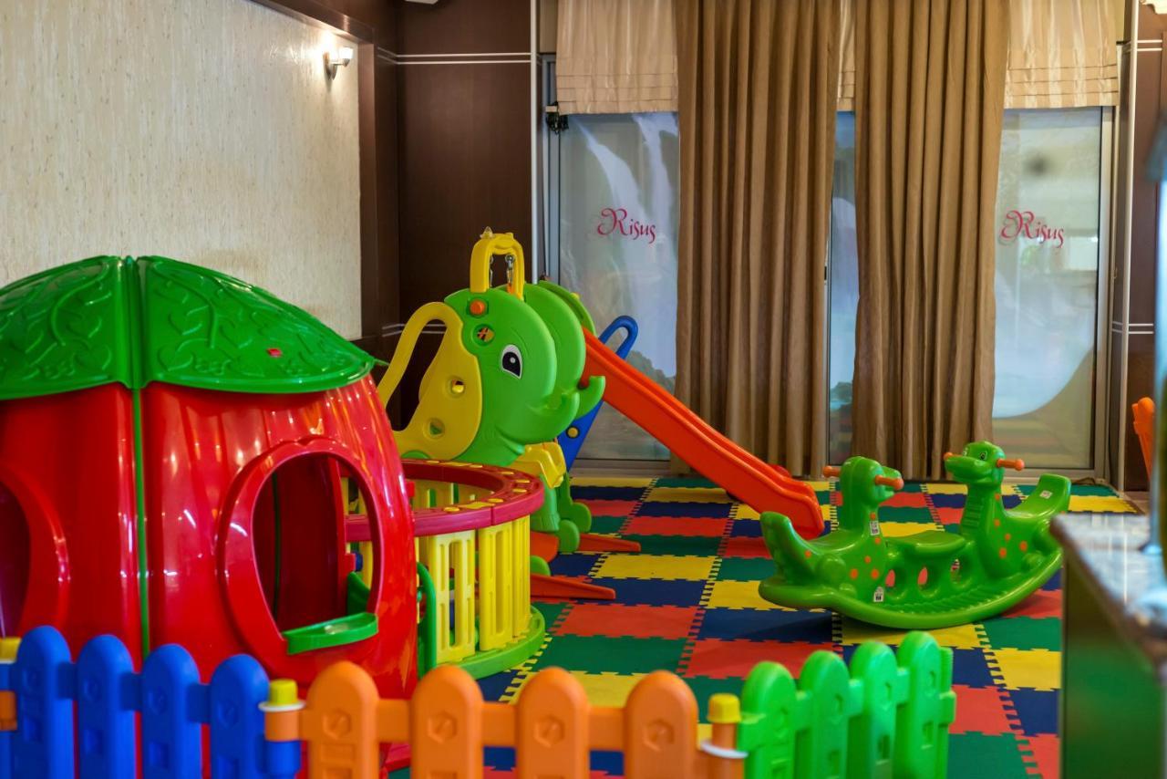 Risus Hotel Сіде Екстер'єр фото
